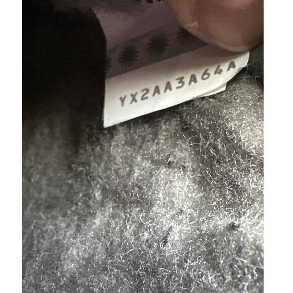 Men UGG Neumel‎ Chuckka Boots Suede Sheepskin Size 12 - Picture 8 of 9